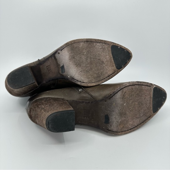 FRYE Renee Short Seam Brown Leather Ankle Boot with Heel size 9.5 M 3472066 - Picture 6 of 8